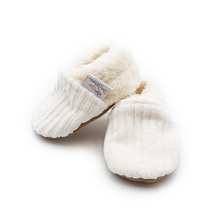 Chaussons Bébé Velours Côtelé - Plusieurs couleurs